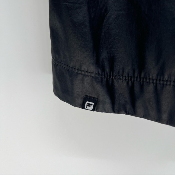 Fabletics Europa Pullover II Black Waterproof Large Windbreaker Raincoat *READ* - Picture 4 of 9